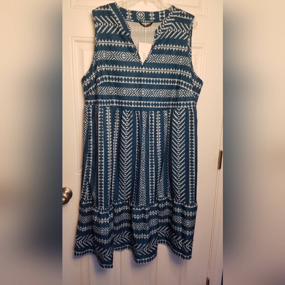 Bloomchic sleeveless dress size 1X NWT